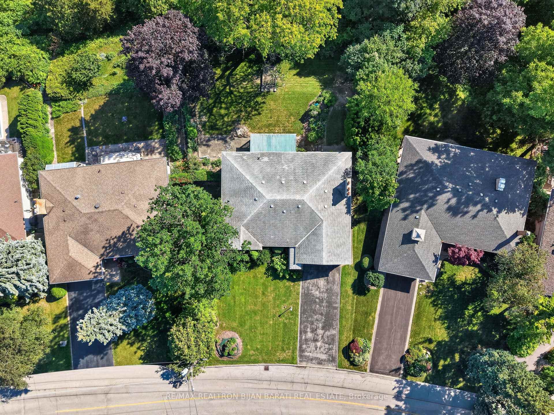 14 Heathview Avenue photo 3