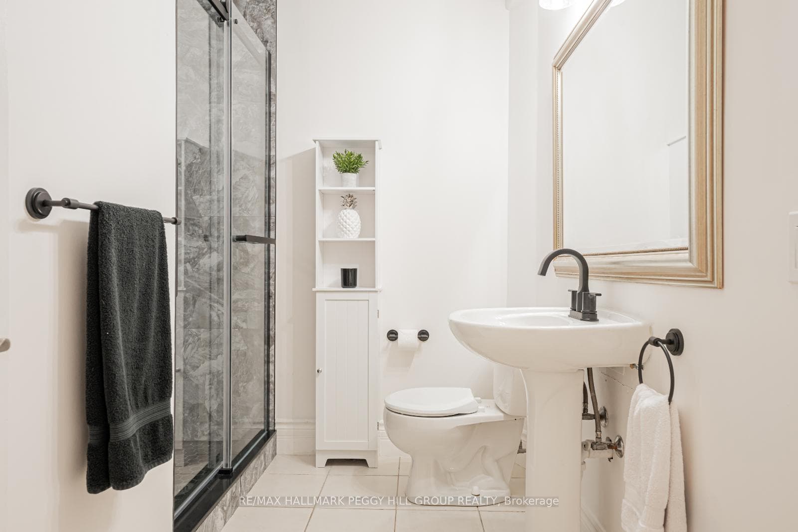35 Adelaide Street photo 19
