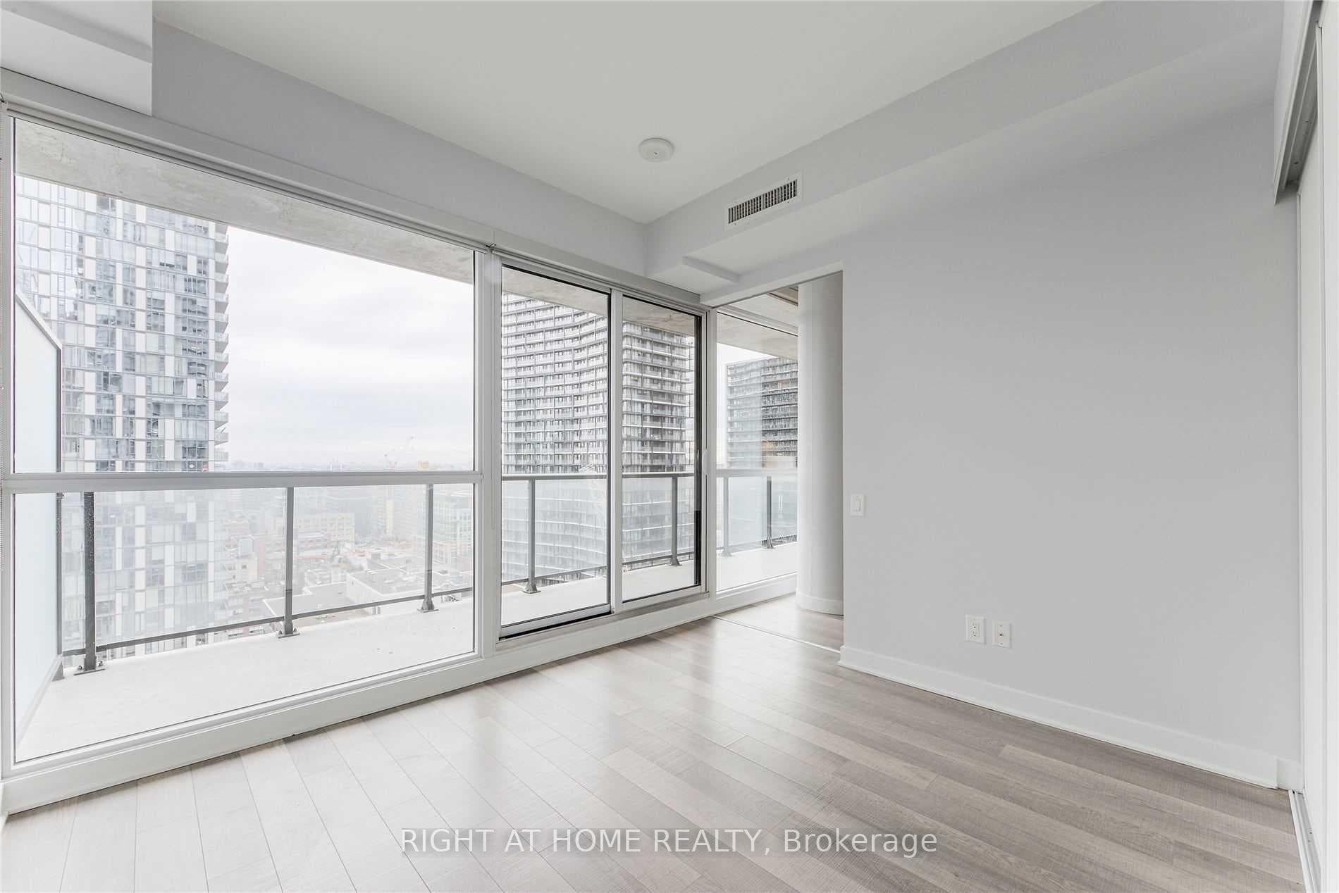 290 Adelaide Street Unit 2001 photo 16