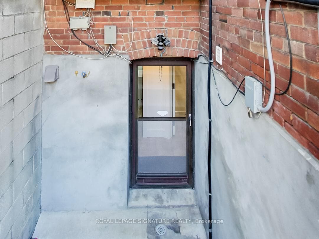 896 Bathurst Street Unit Bsmt photo 33