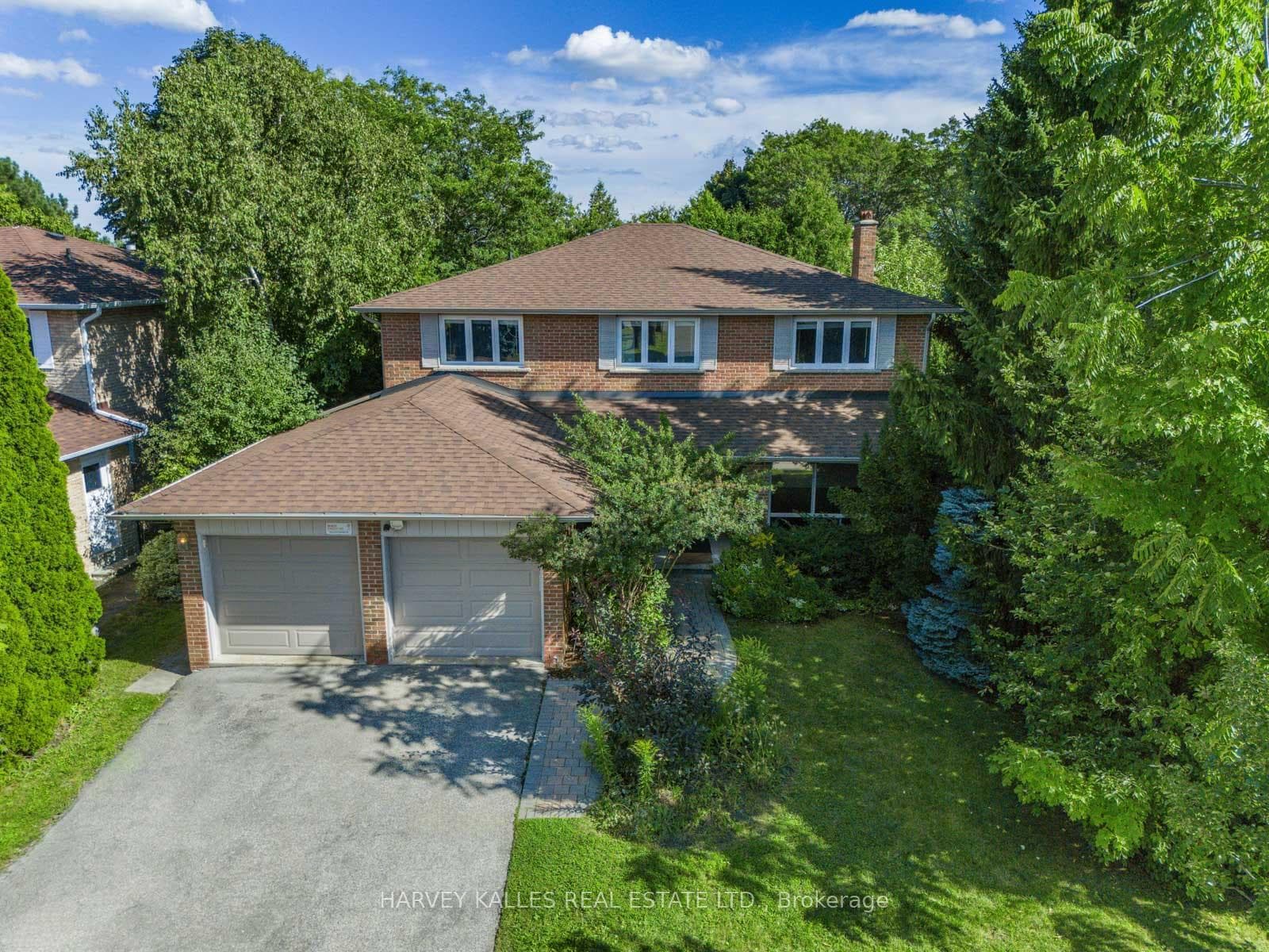 63 Willowbrook Road photo 1