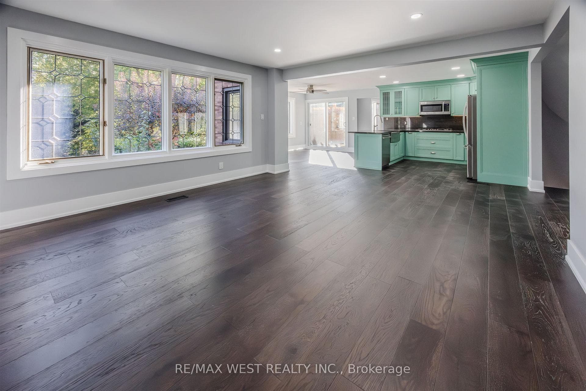 12 Tredvalley Grove photo 19