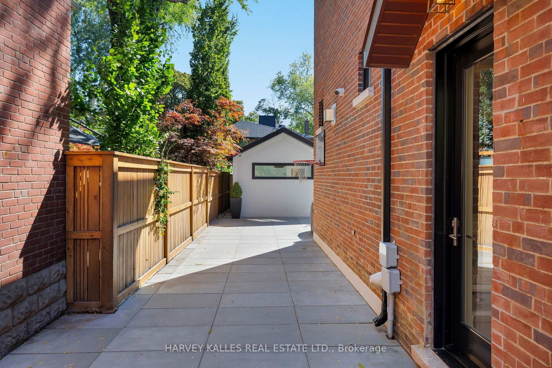 43 Wilgar Road photo 23