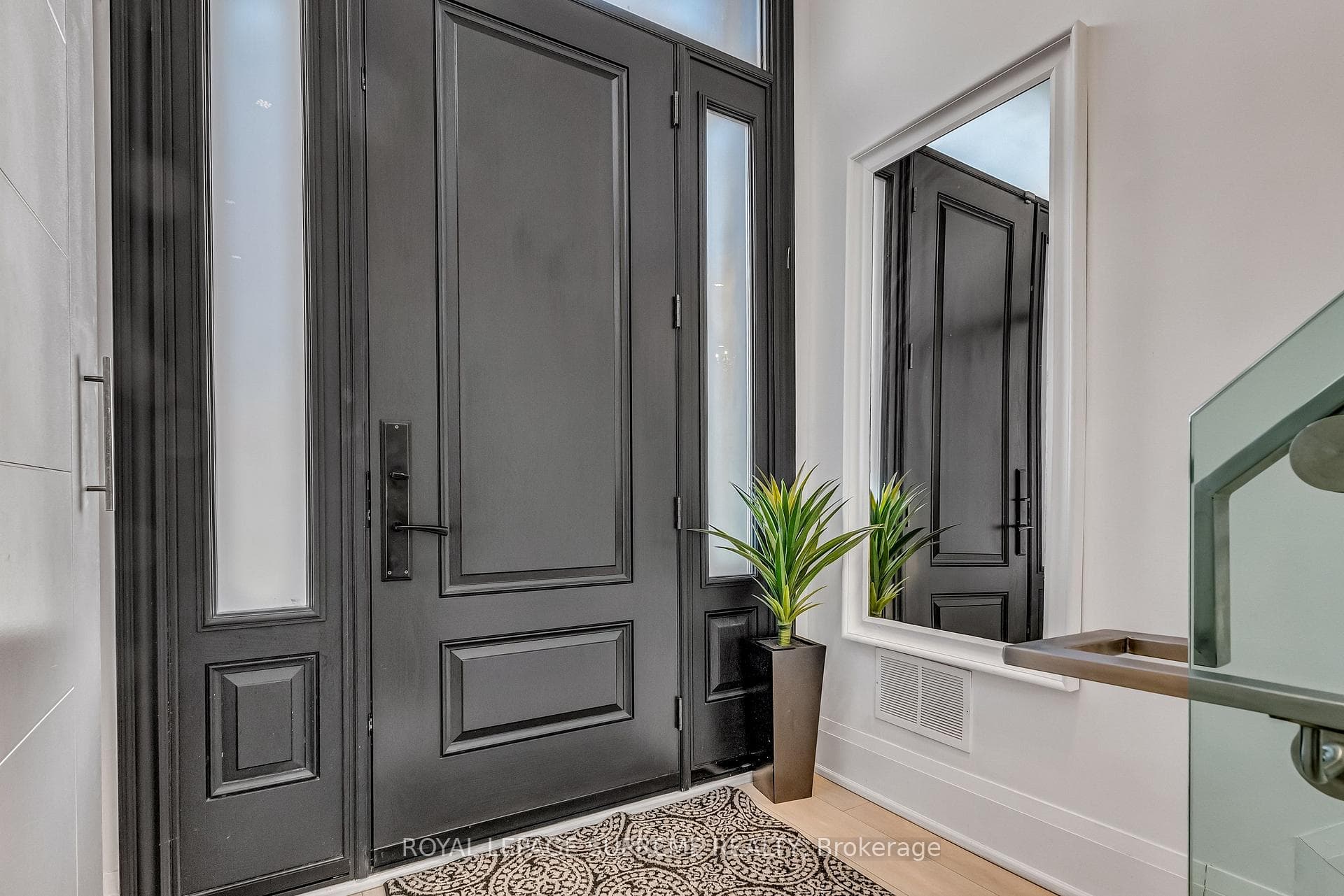 19 Littoral Place photo 6