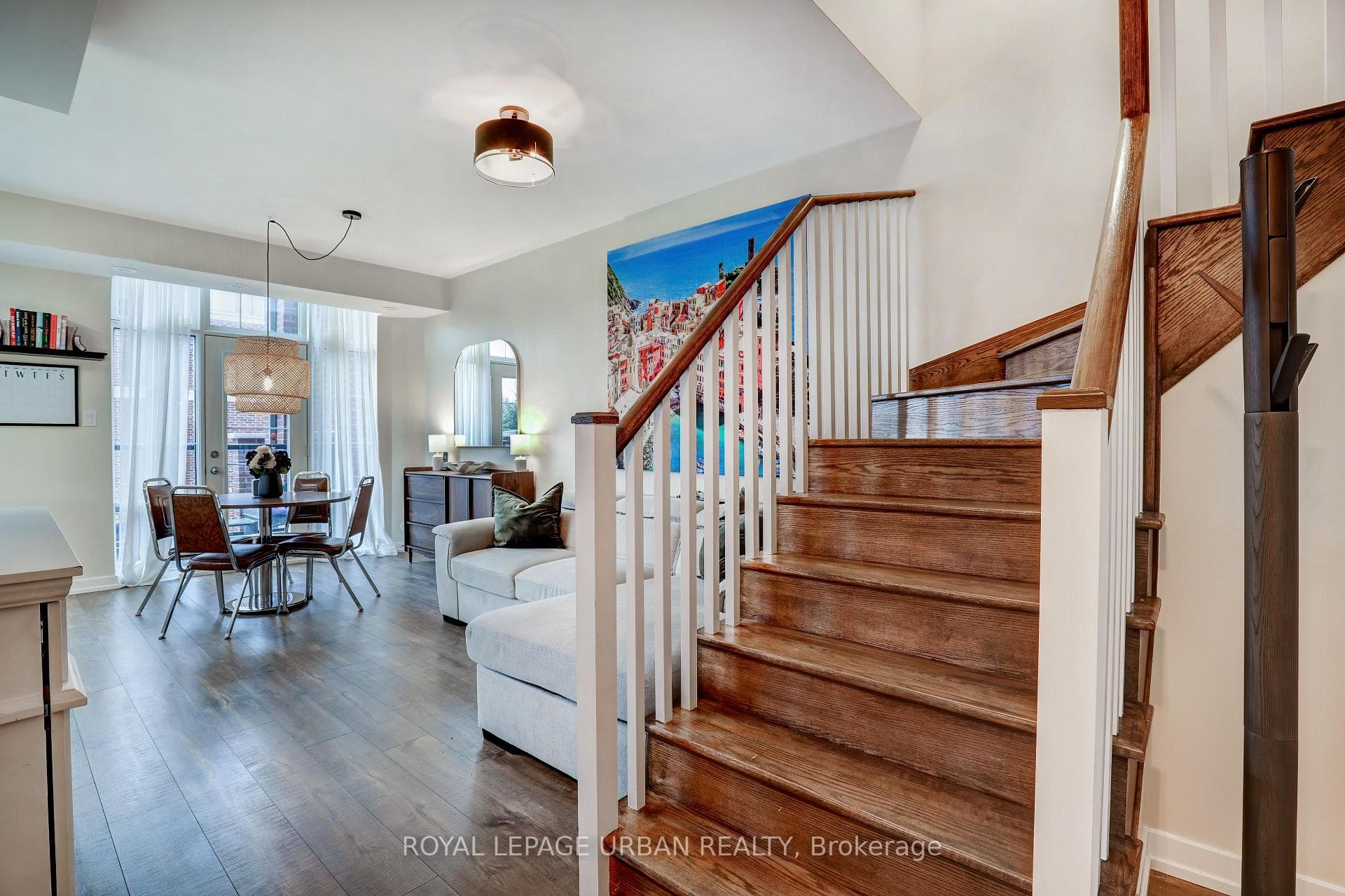 2 Linsmore Place Unit 306 photo 3