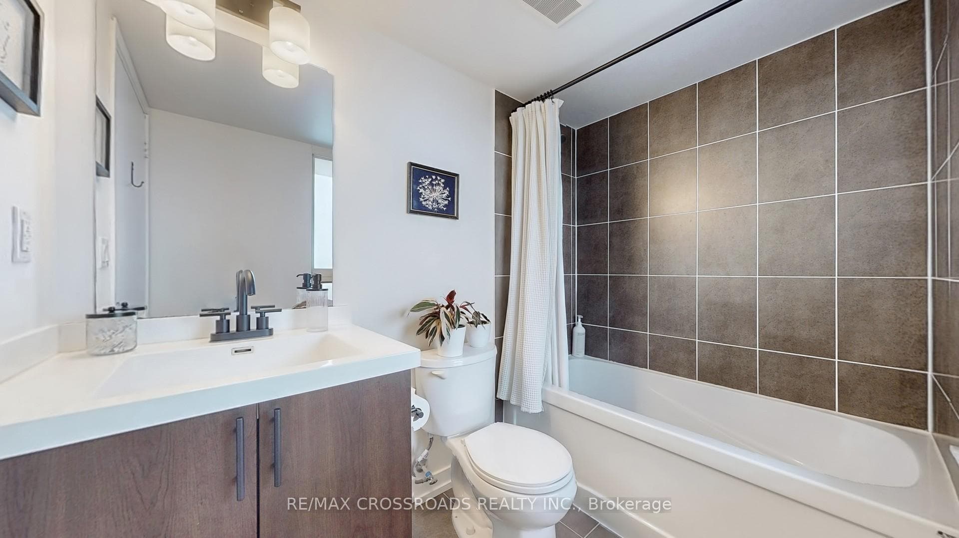 1410 Dupont Street Unit 2501 photo 22