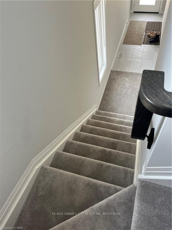 4552 PORTAGE Road Unit 20 photo 9