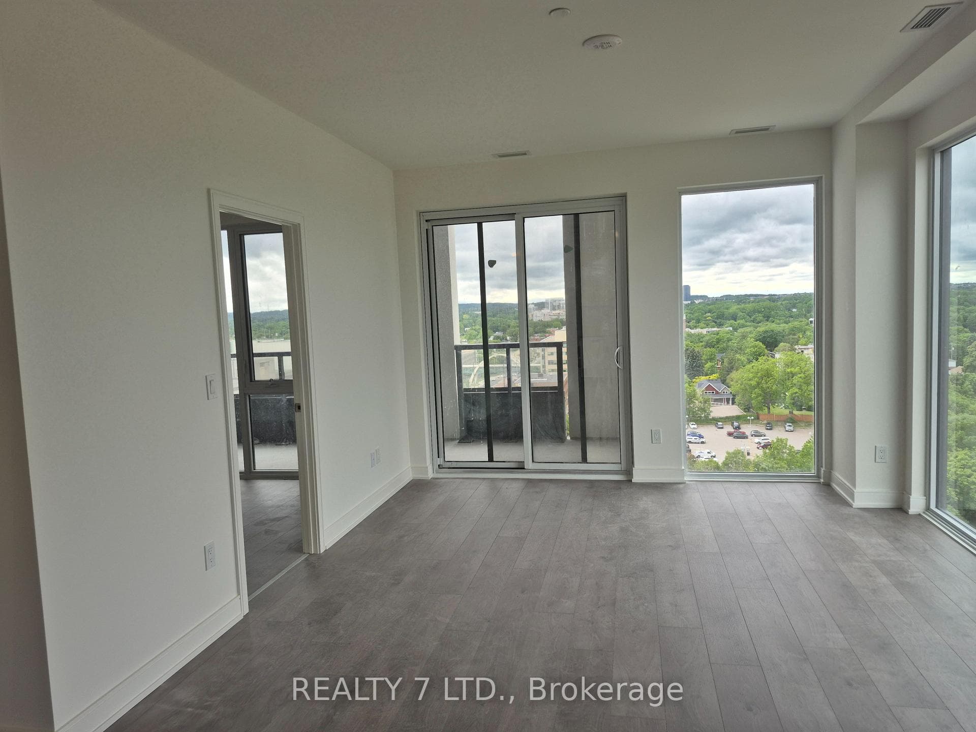 705 Davis Drive Unit 1403 photo 16