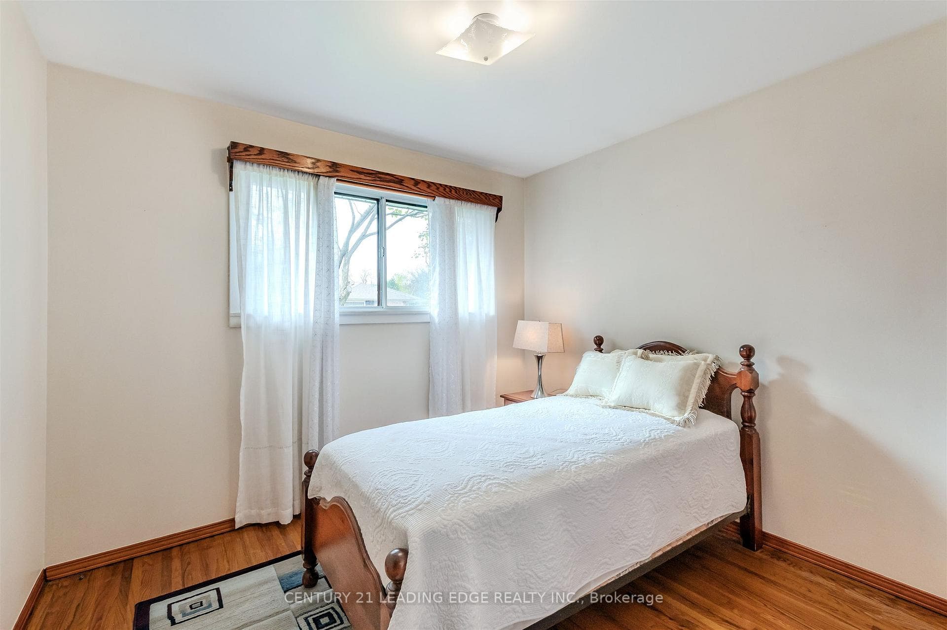 41 Stanley Court photo 13