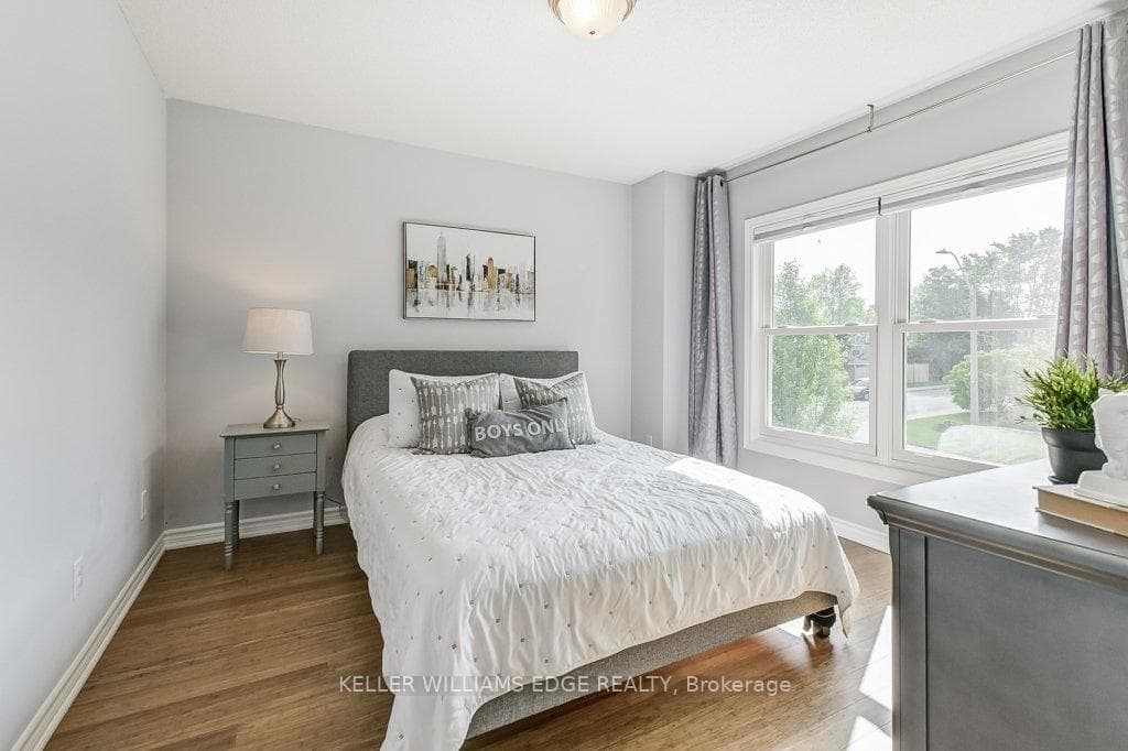 150 JACQUELINE Boulevard photo 20