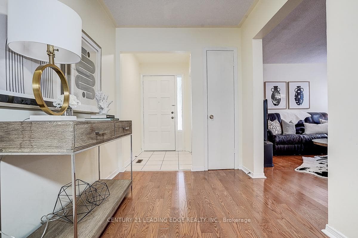 328 Chartland Boulevard photo 7