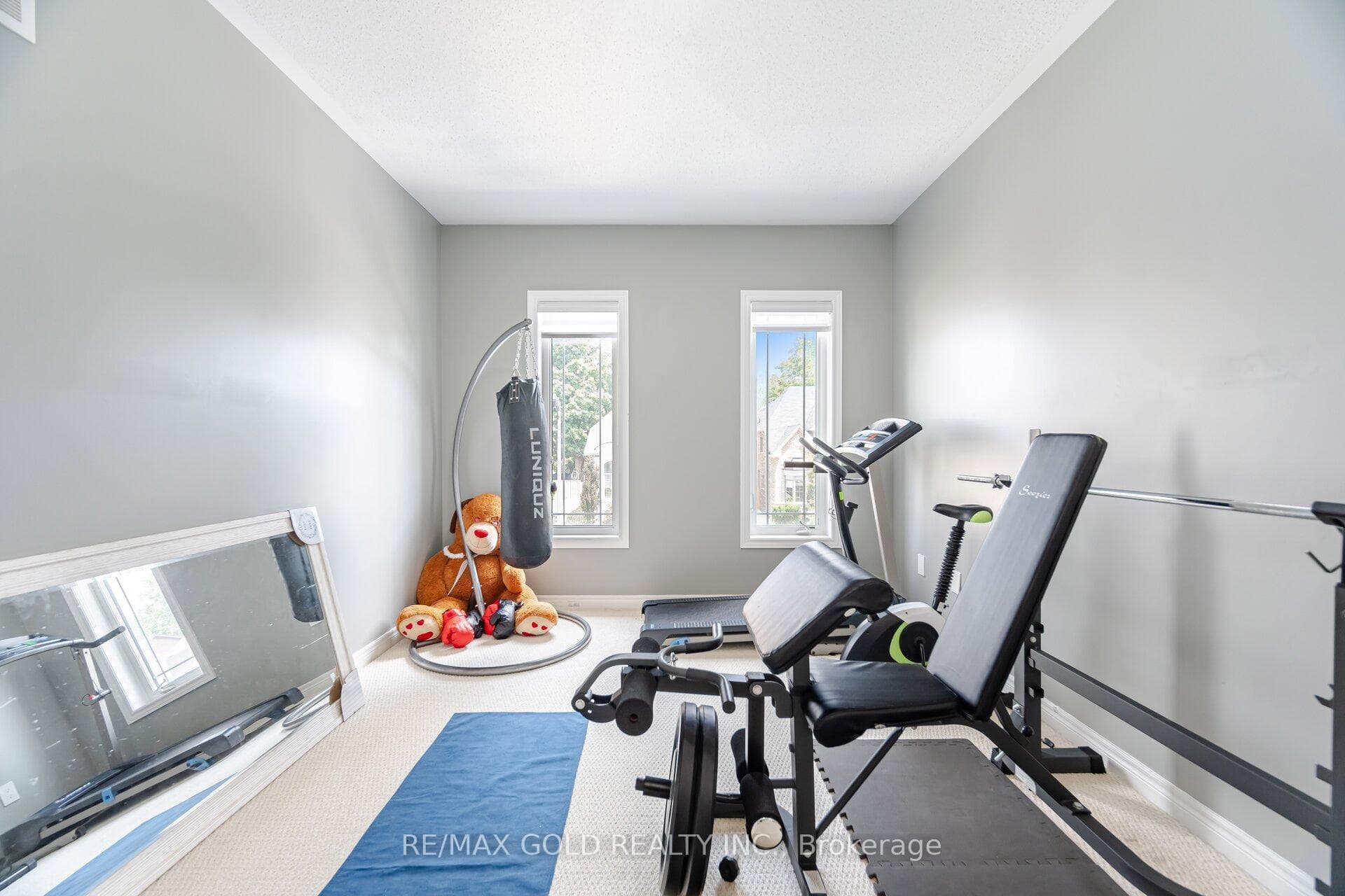 54 Ash Hill Avenue photo 33