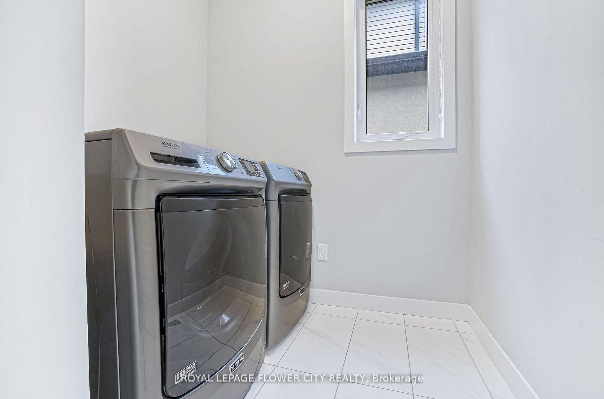 1266 Twilite Boulevard photo 31