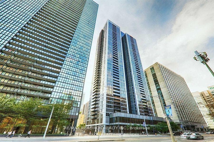 28 Ted Rogers Way Unit 711 photo 1