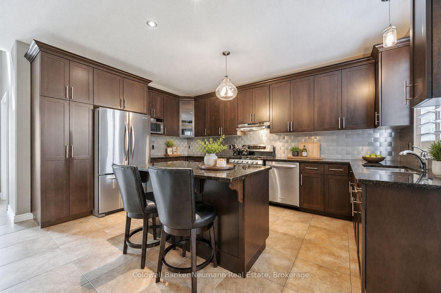 2 Sweeney Drive photo 10