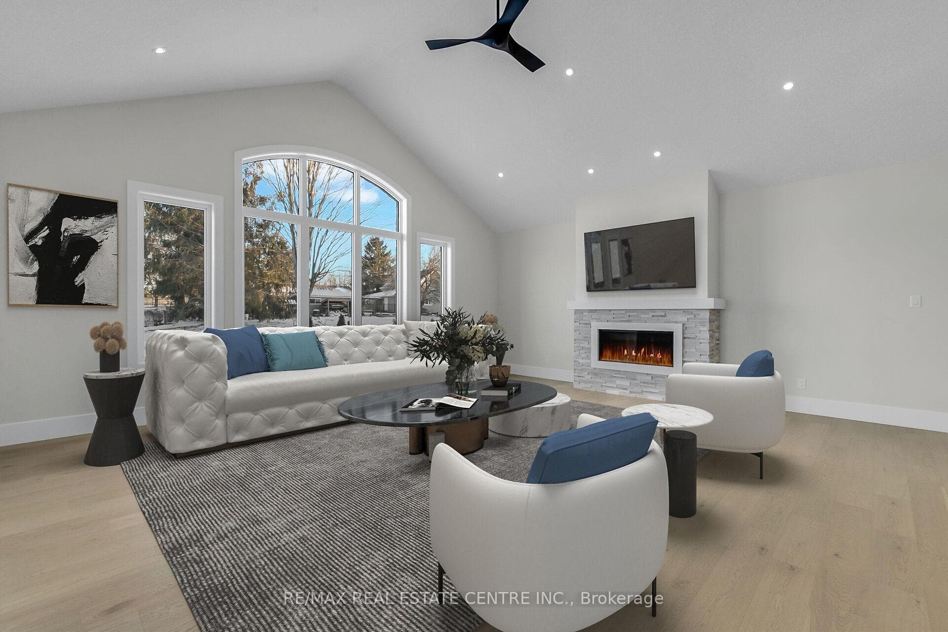 11 Albert Street photo 6