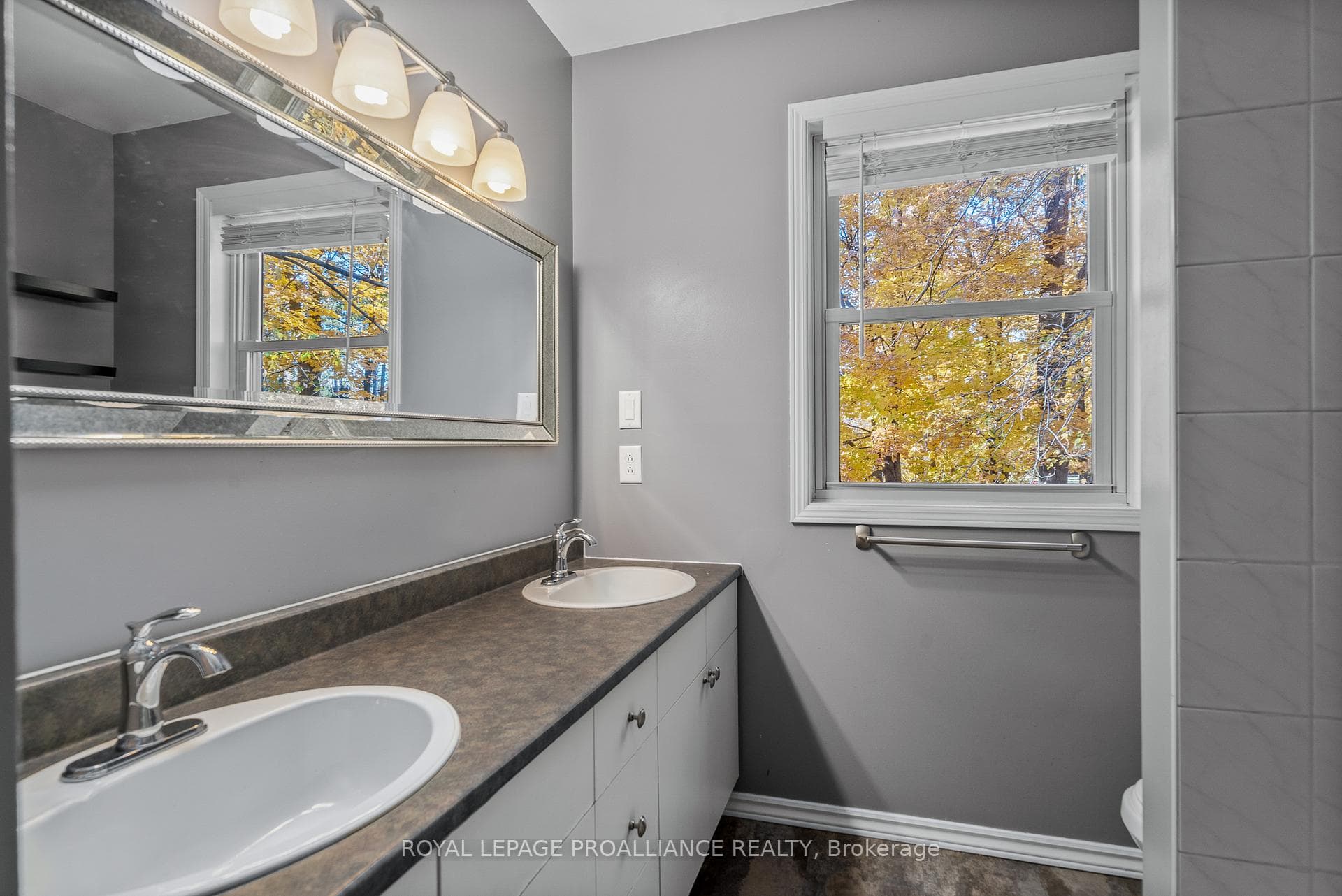 26 Smith Road photo 32