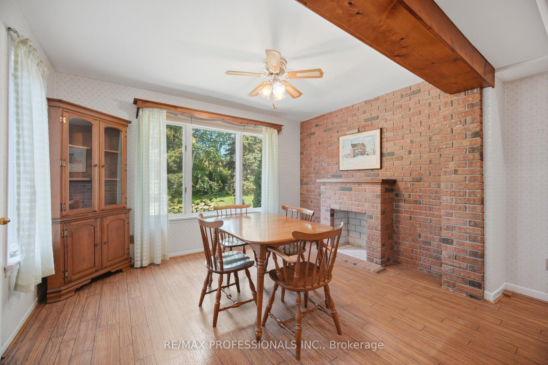 30 Grasspoint Crescent photo 13