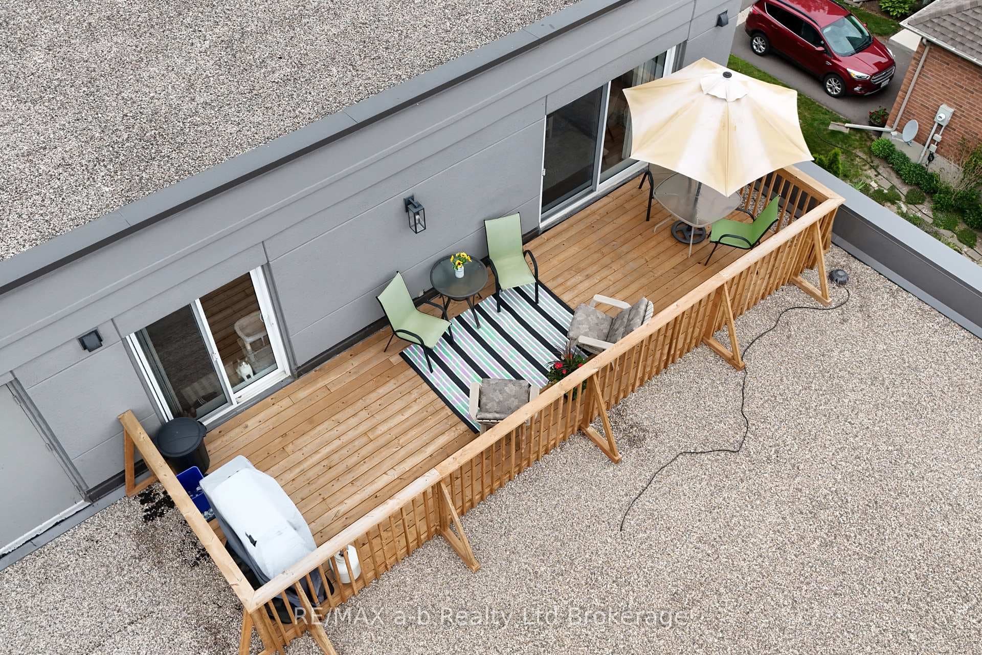 Rooftop Deck