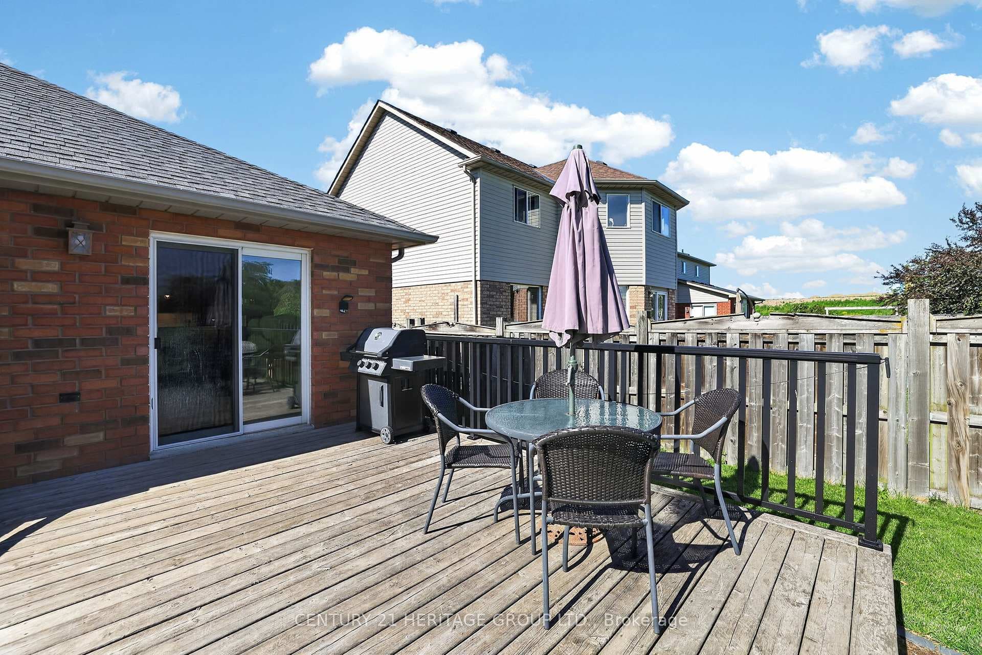 21 Bateman Street photo 33