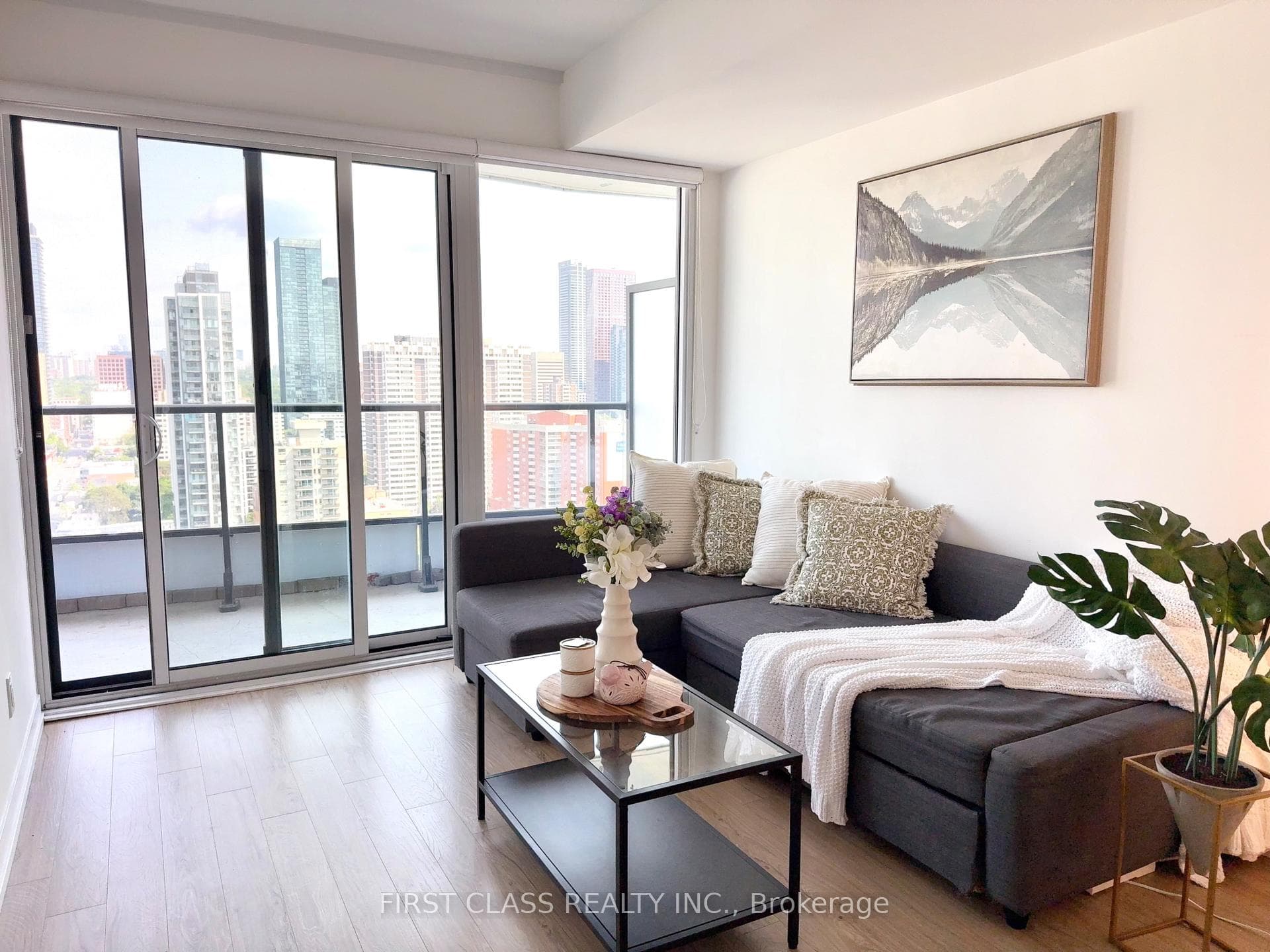85 Wood Street Unit 2908 photo 2