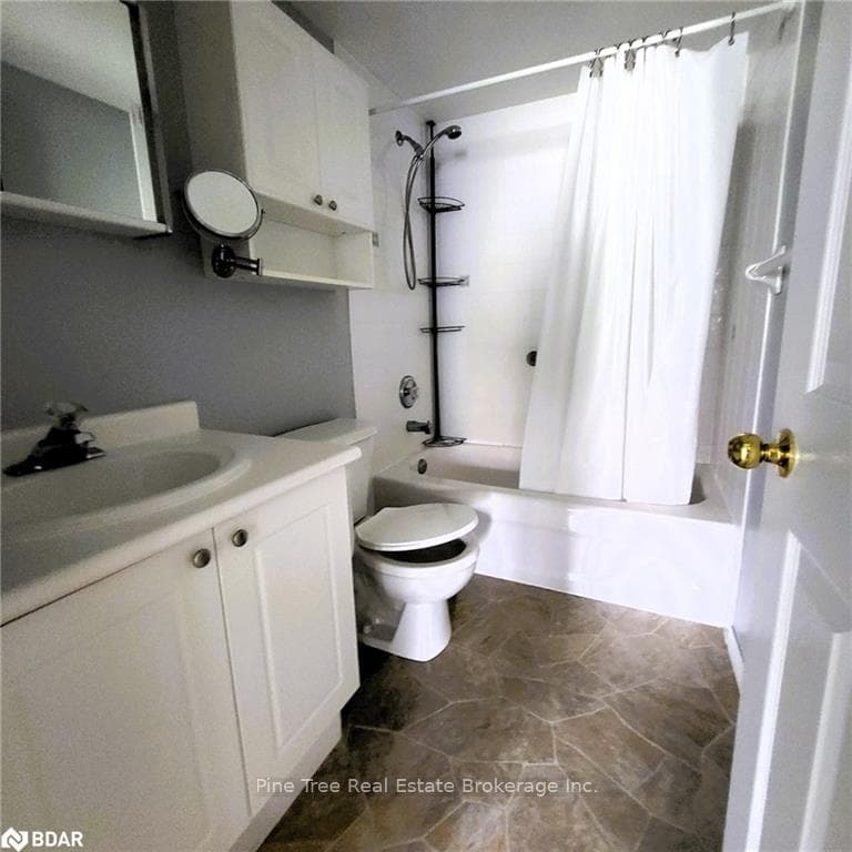107 BOND Street Unit 203 photo 12