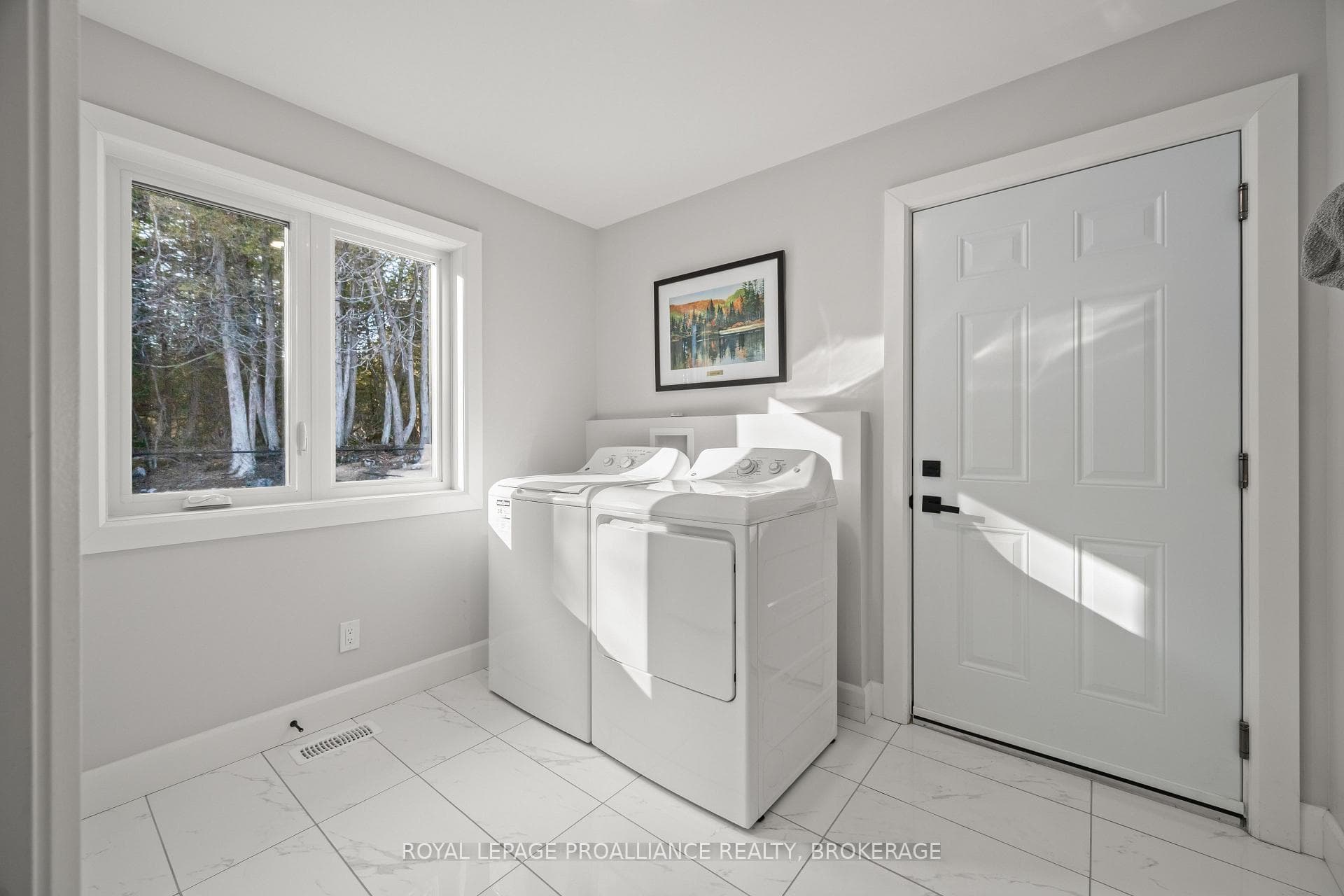307 Cutler Road photo 11