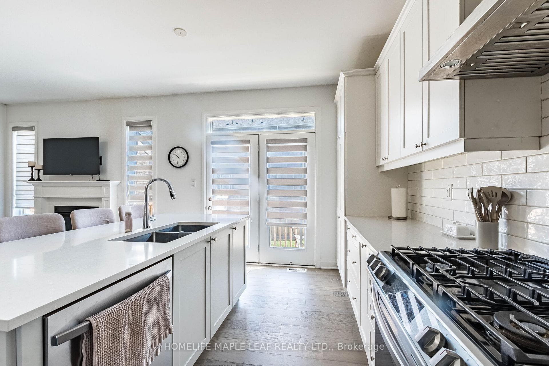 1245 Muskoka Heights photo 14