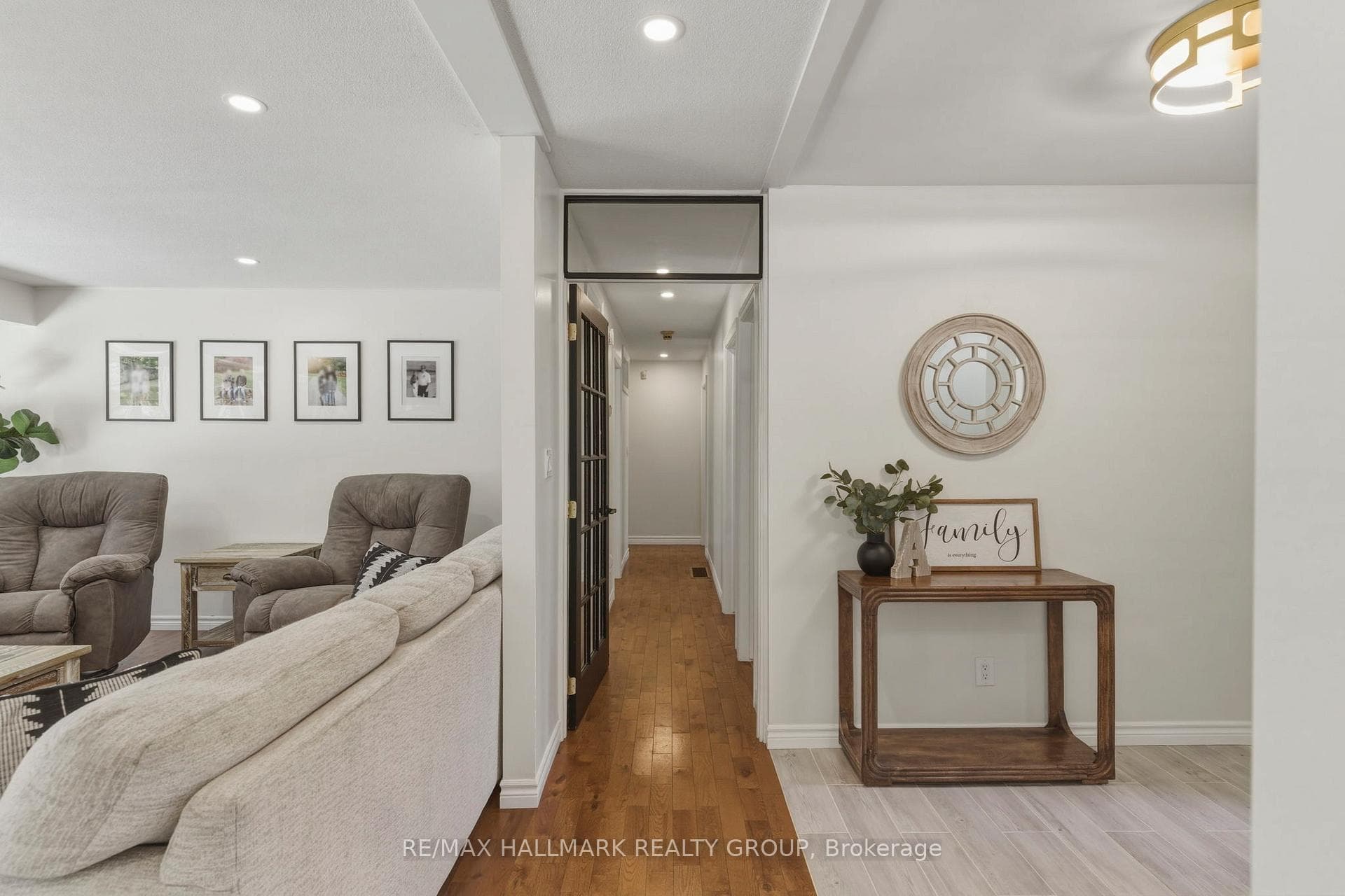 408 Yole Crescent photo 25