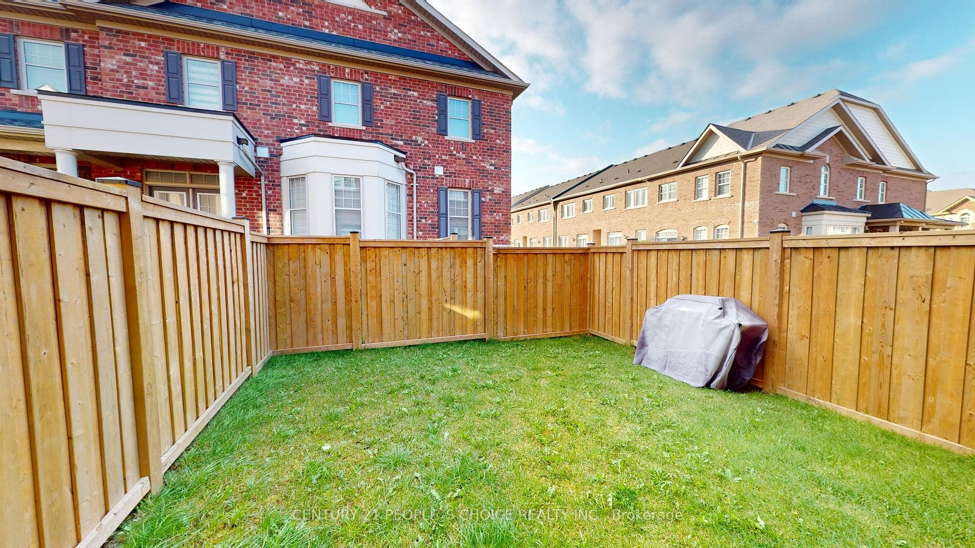 39 Pearman Crescent photo 33