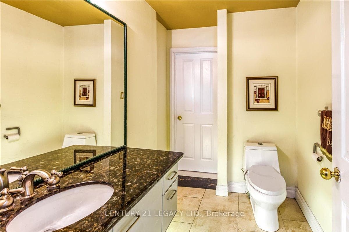 376 Maki Avenue photo 13