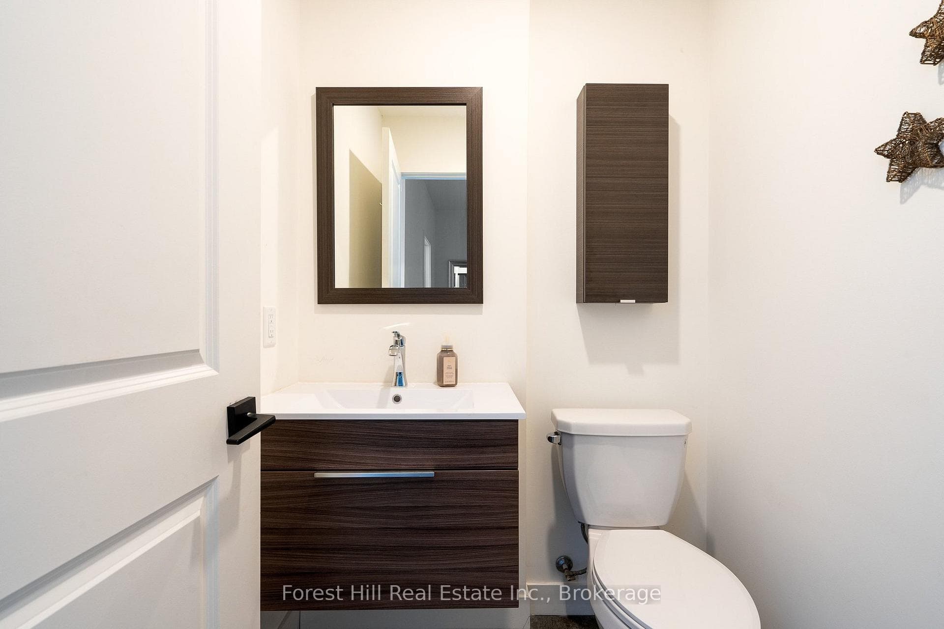 21 Beckwith Lane Unit 106 photo 22
