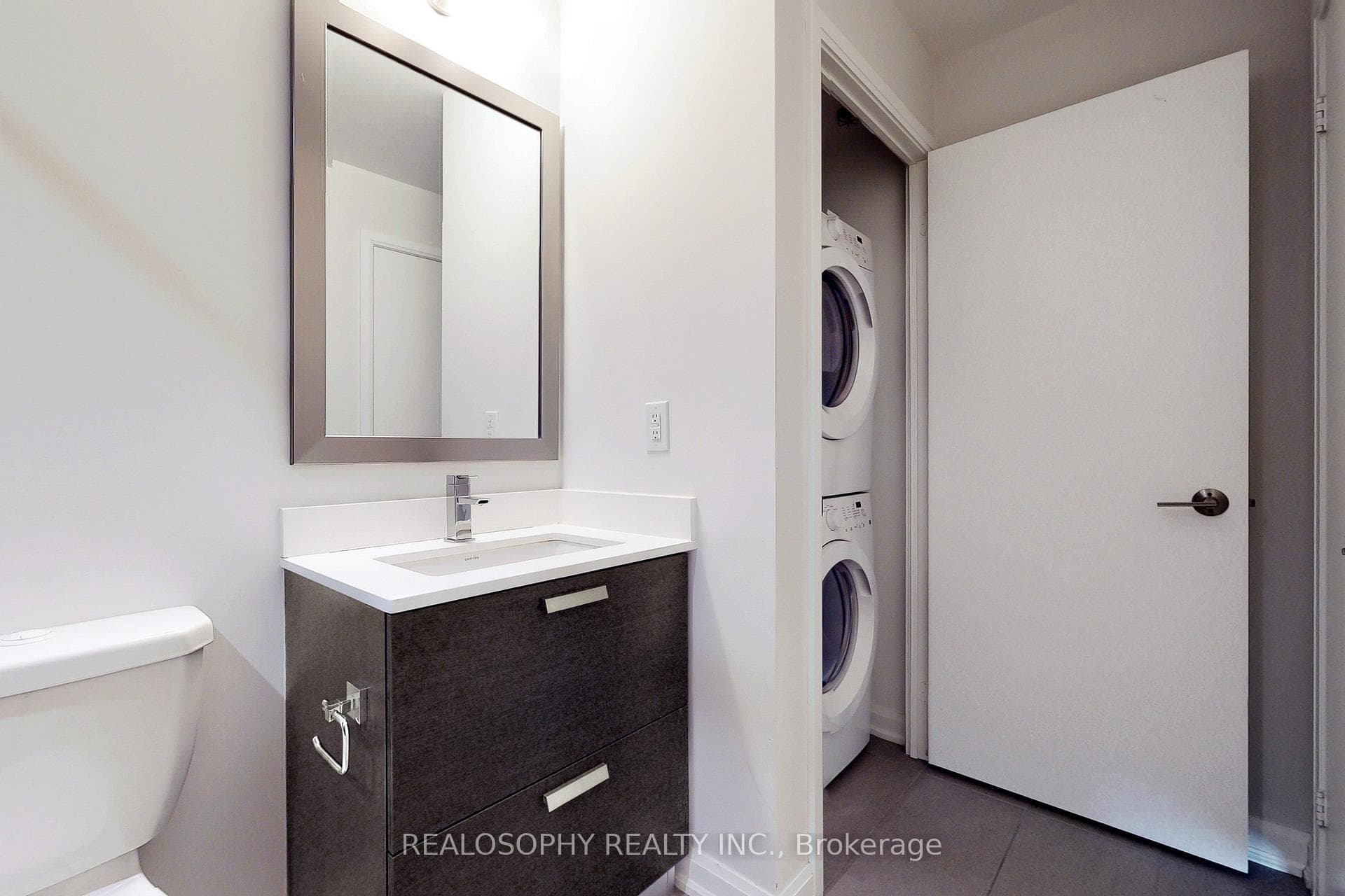11 Bogert Avenue Unit 1704 photo 15