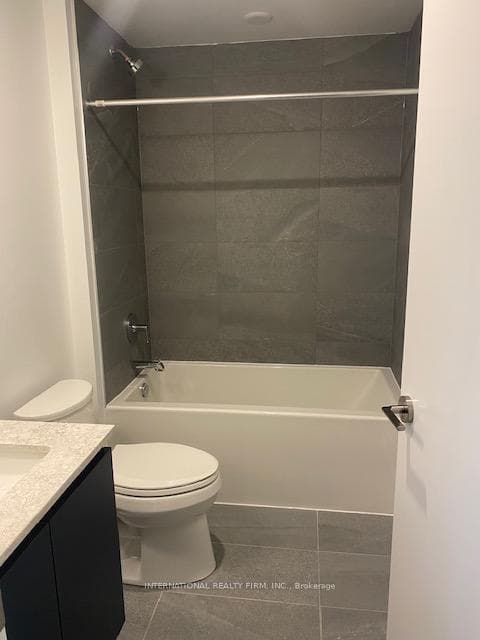 395 Dundas Street Unit 318 photo 14