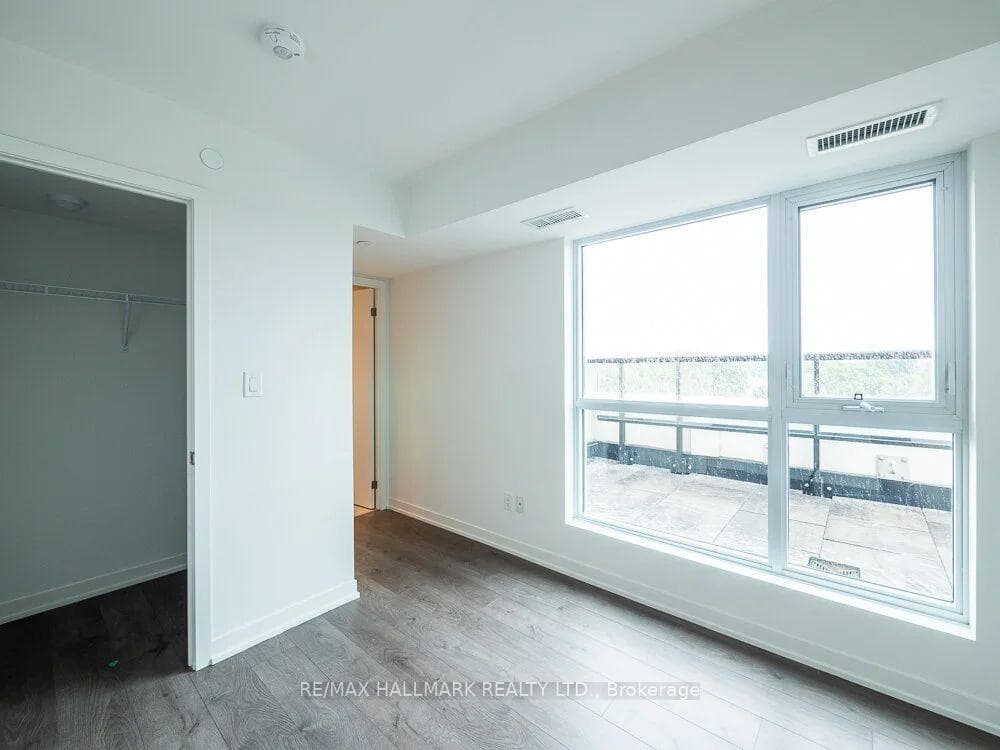 1401 O'Connor Drive Unit 605 photo 9