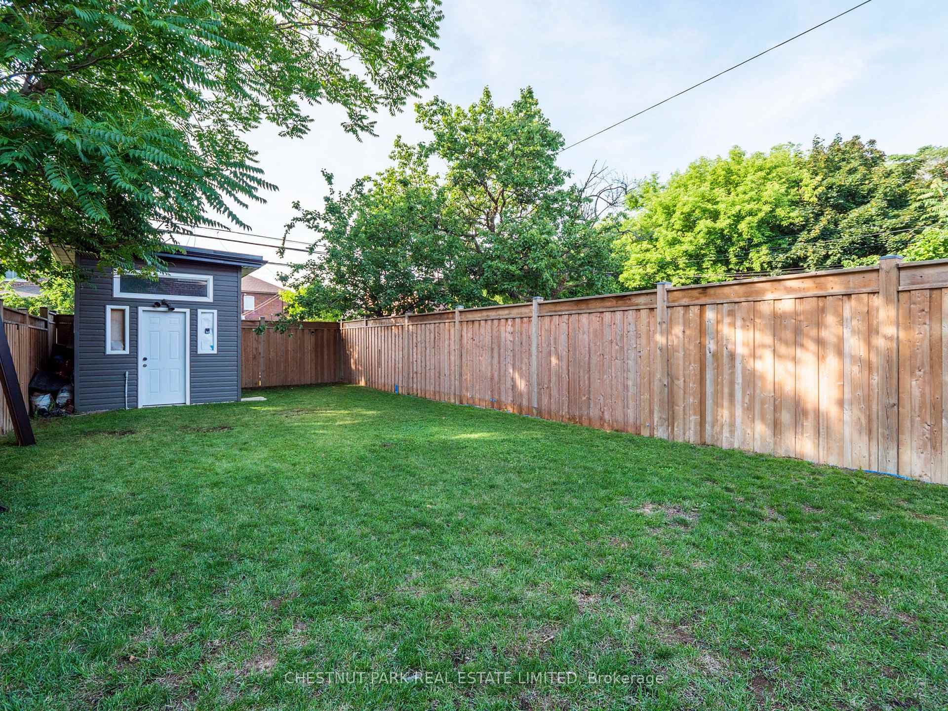 246 Torrens Avenue photo 31