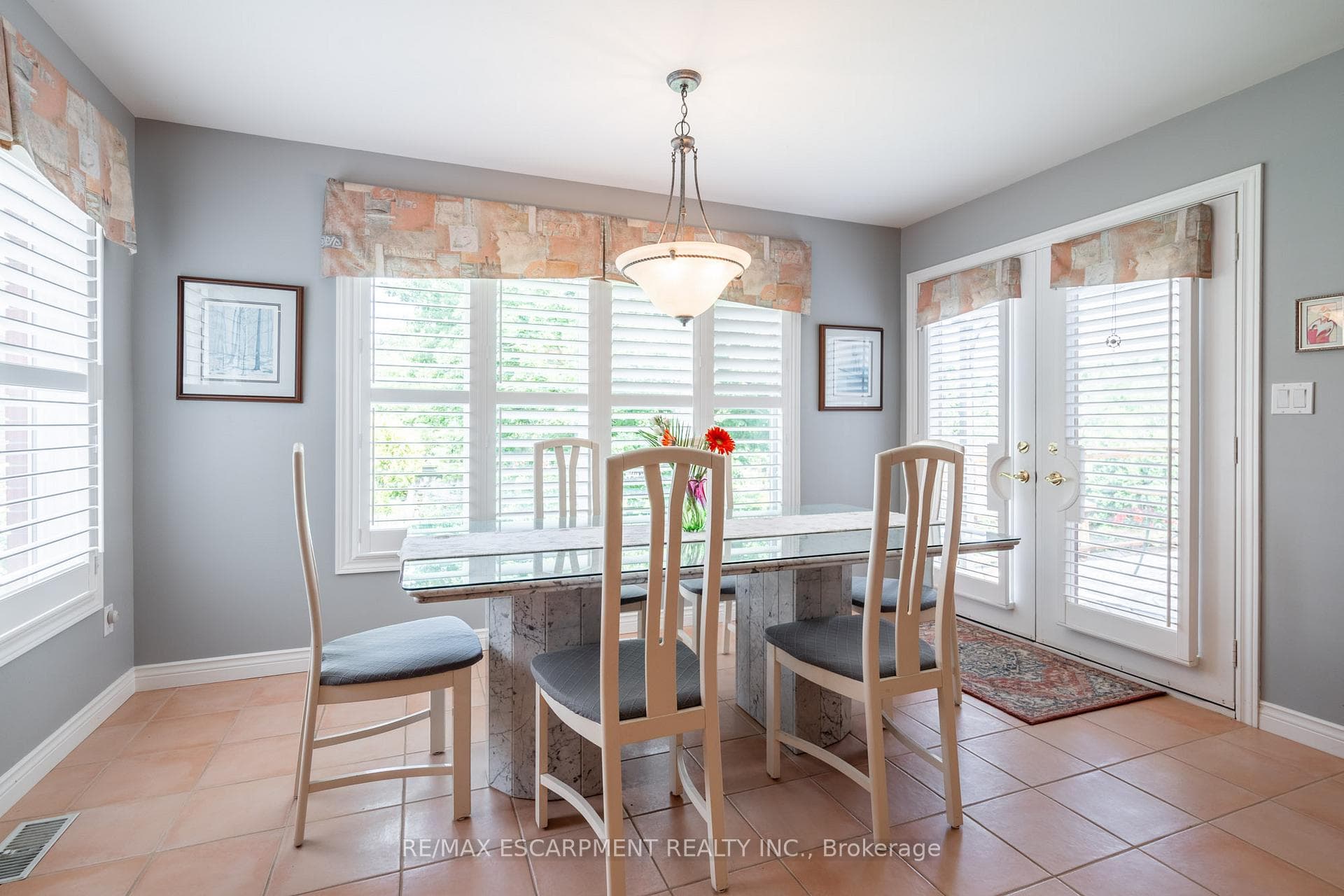 52 Waterwheel Crescent photo 14