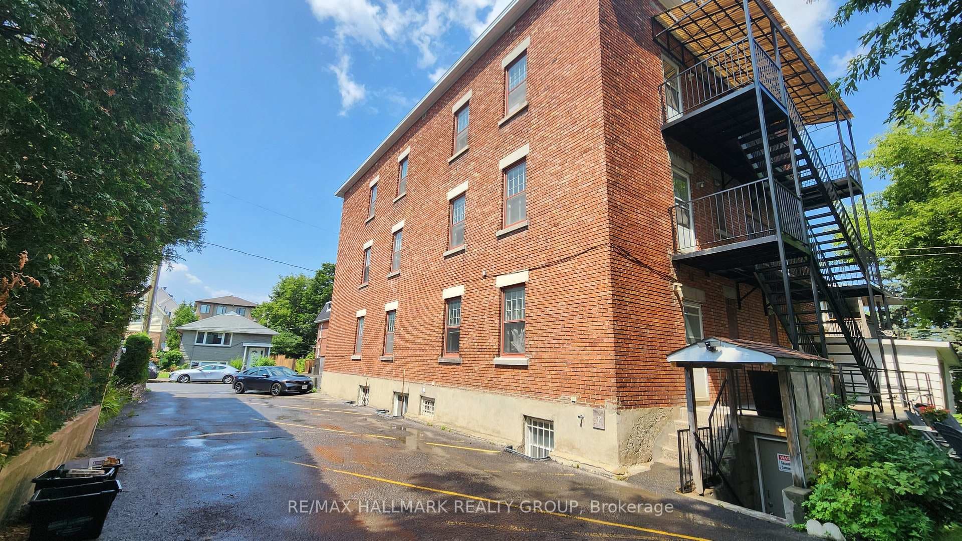 125 Glenora Street Unit 3 photo 7