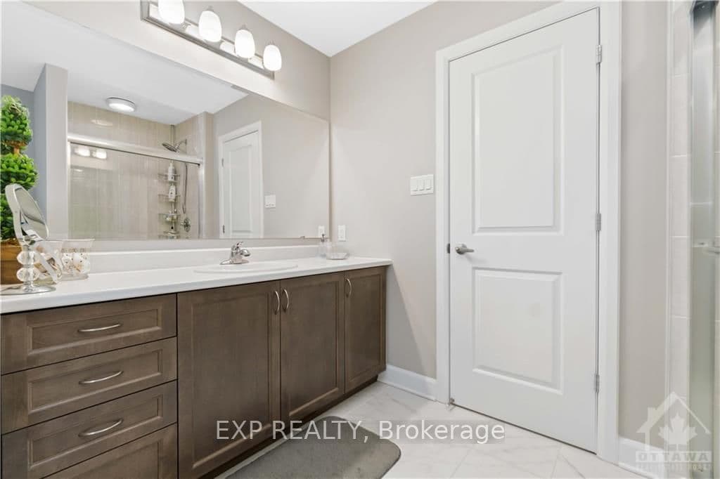 279 AQUARIUM Avenue photo 19