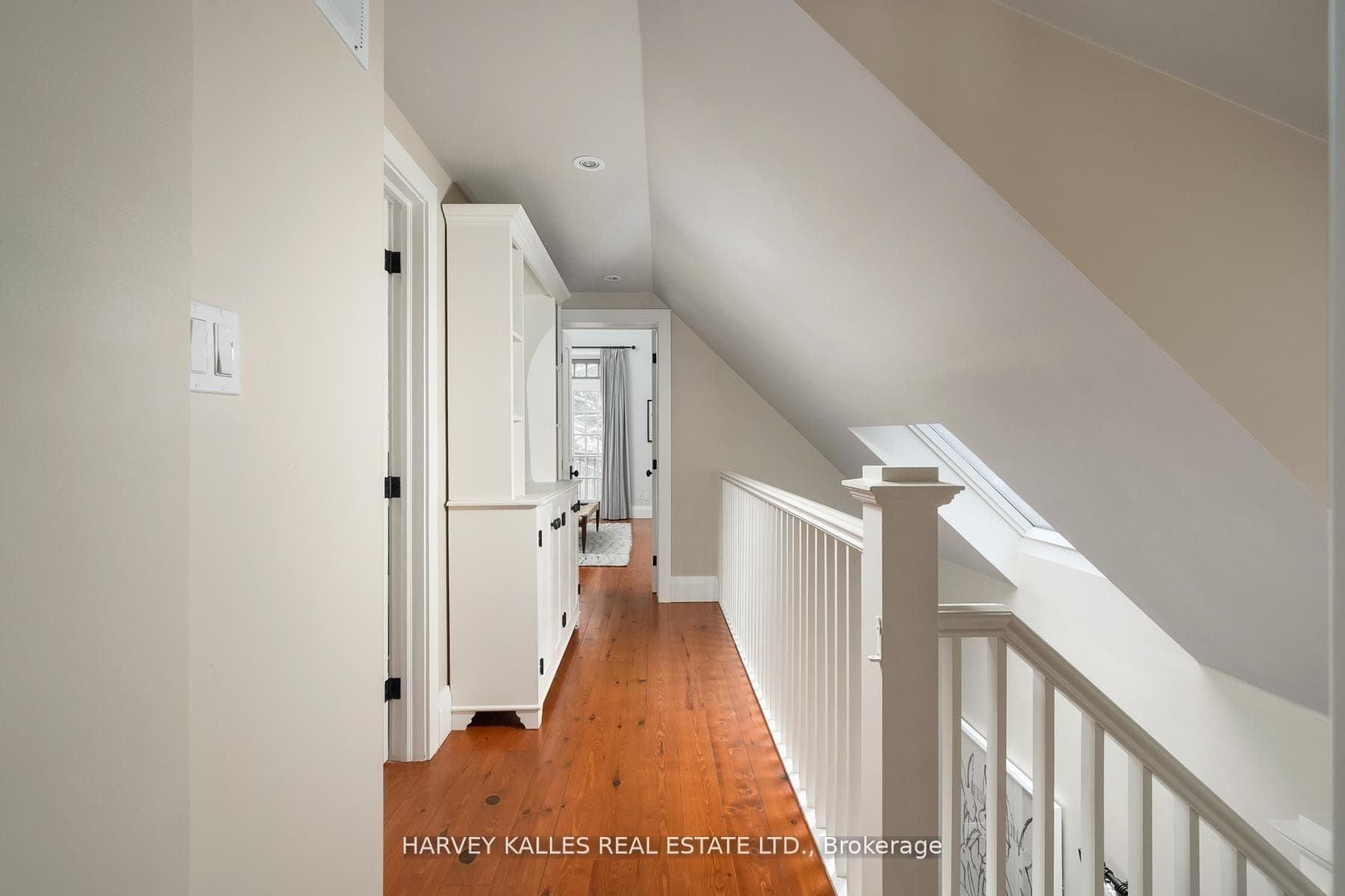 341 Keewatin Avenue photo 18