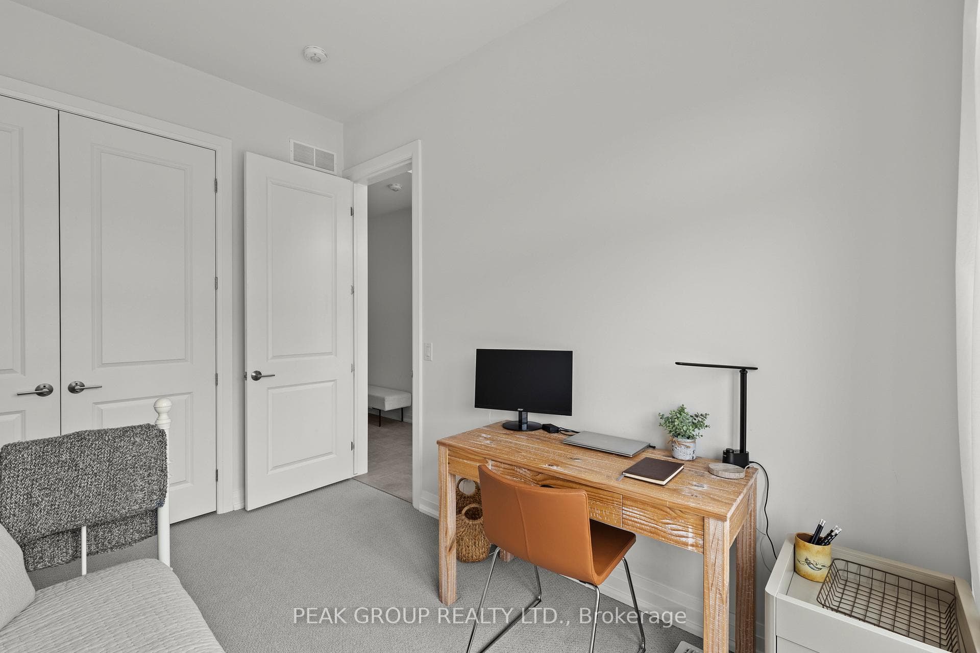 8974 Willoughby Drive Unit 8 photo 10