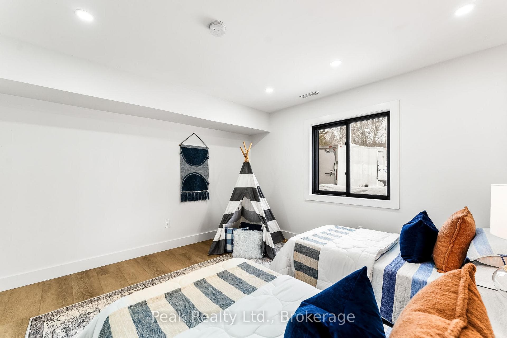 5 McGill Drive photo 36