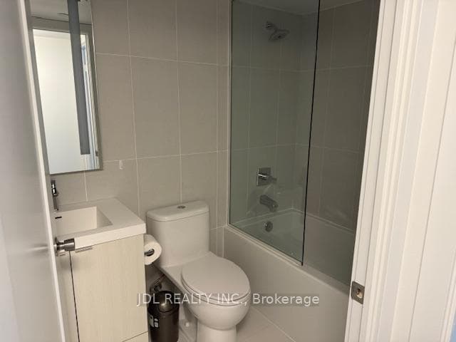 575 Bloor Street Unit 1102 photo 4