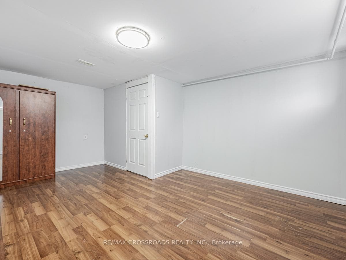 22 Araman Drive photo 32