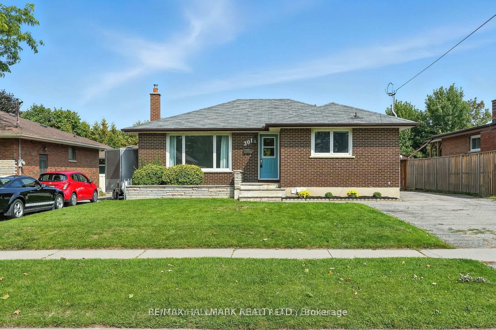 301 Farewell Street Unit Main photo 1
