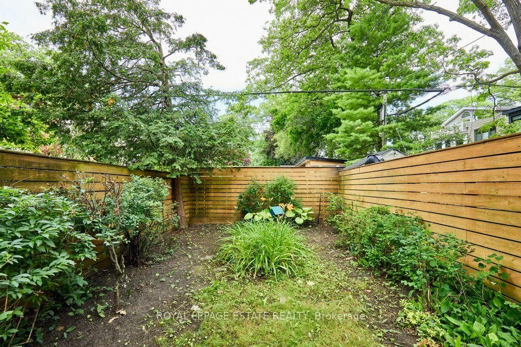 Large lot 135 ft deep