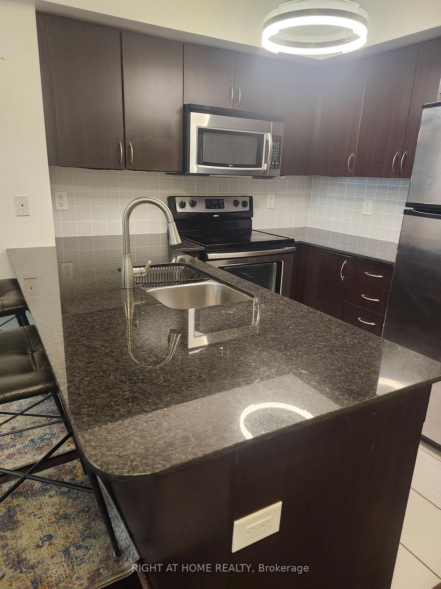 1060 Sheppard Avenue Unit 519 photo 7