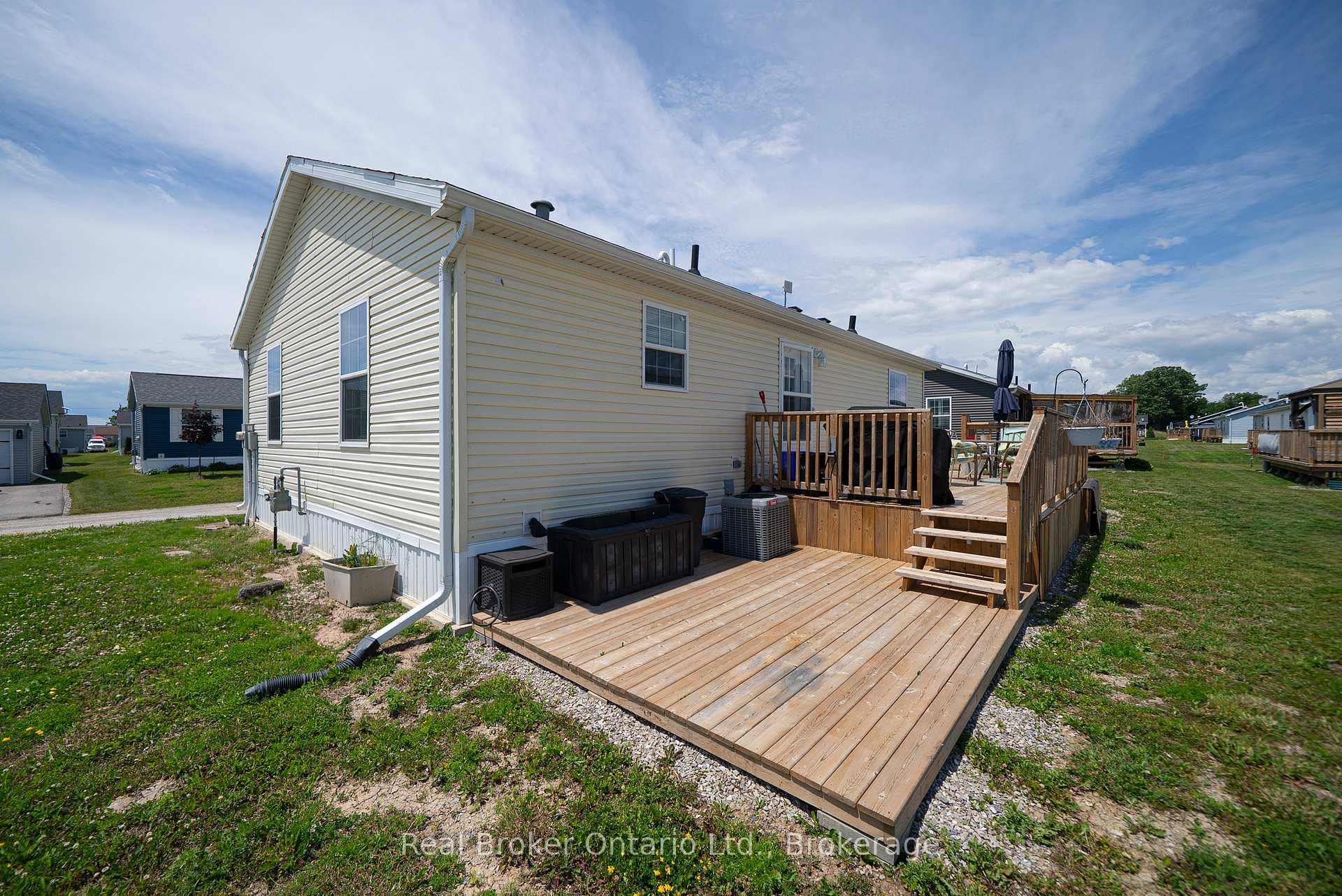 10 BENT WILLOW Court photo 19