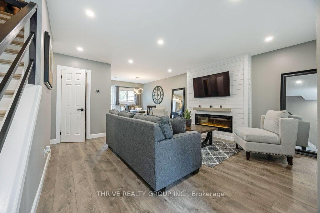 1725 Ernest Avenue Unit 32 photo 8