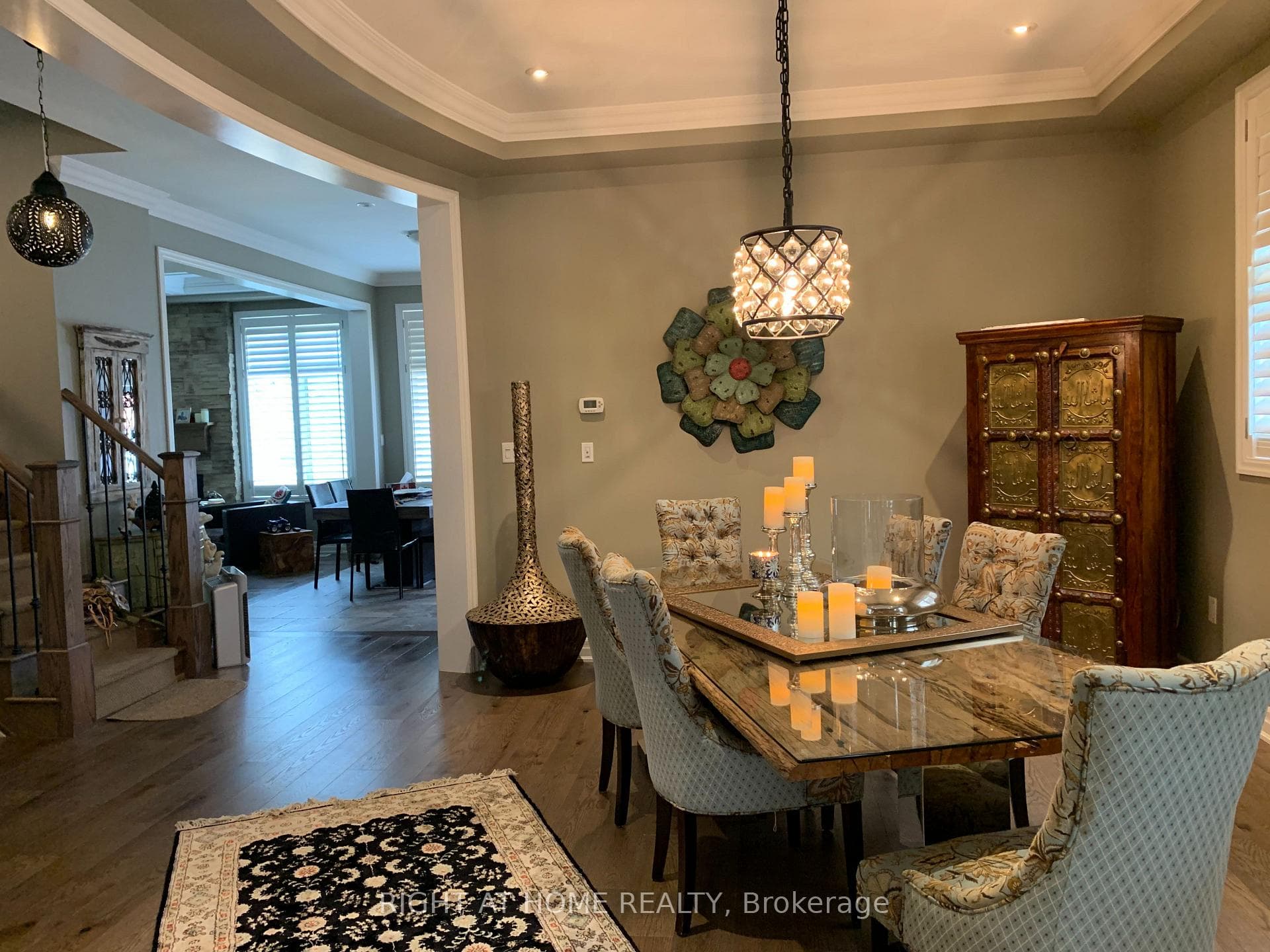 163 Magnolia Crescent photo 5